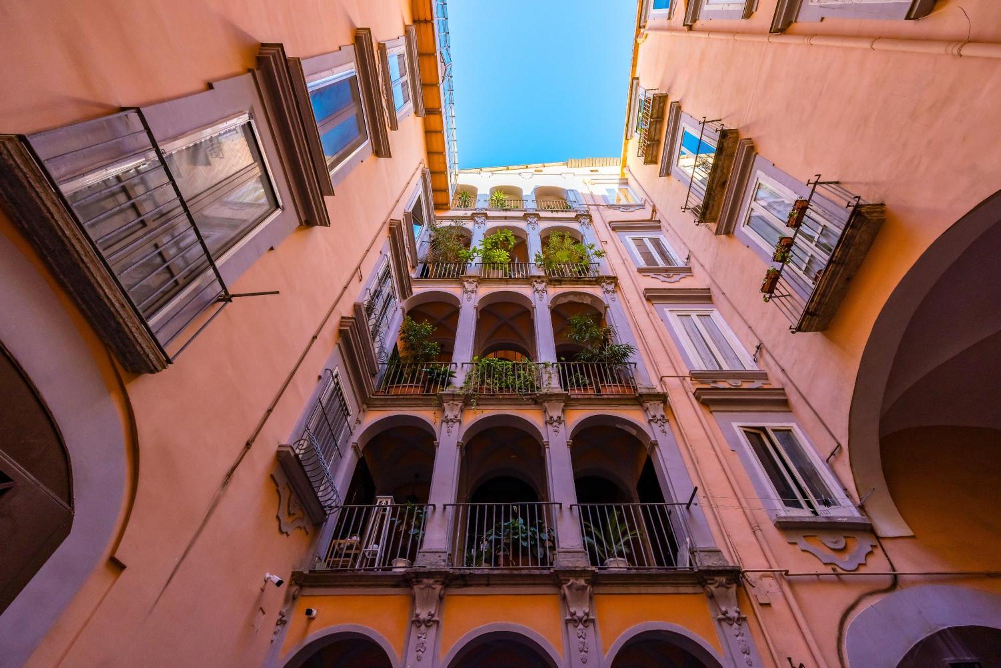 Palazzo Loffredo By Napoliapartments Apartment Naples