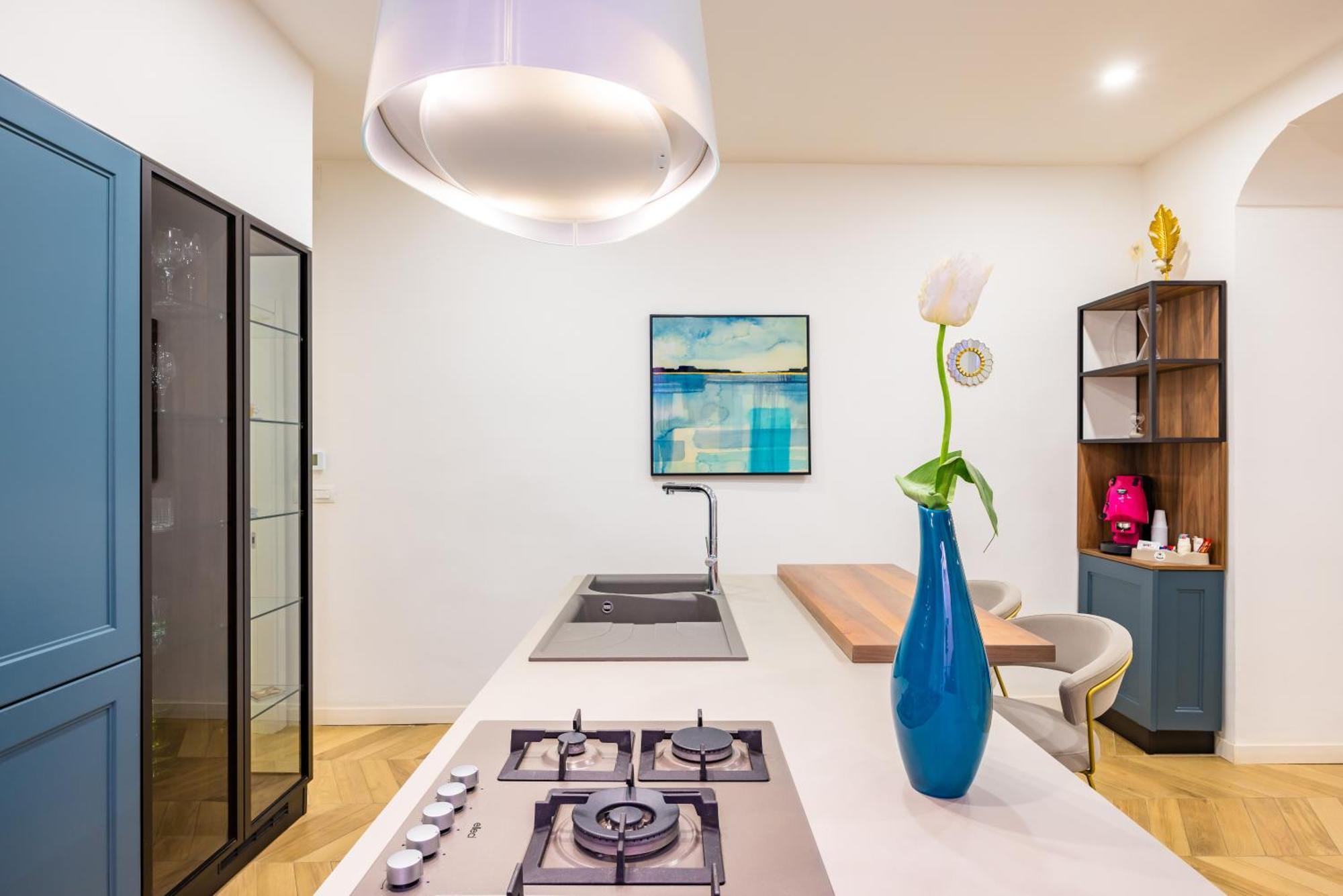 Apartment Palazzo Loffredo By Napoliapartments *